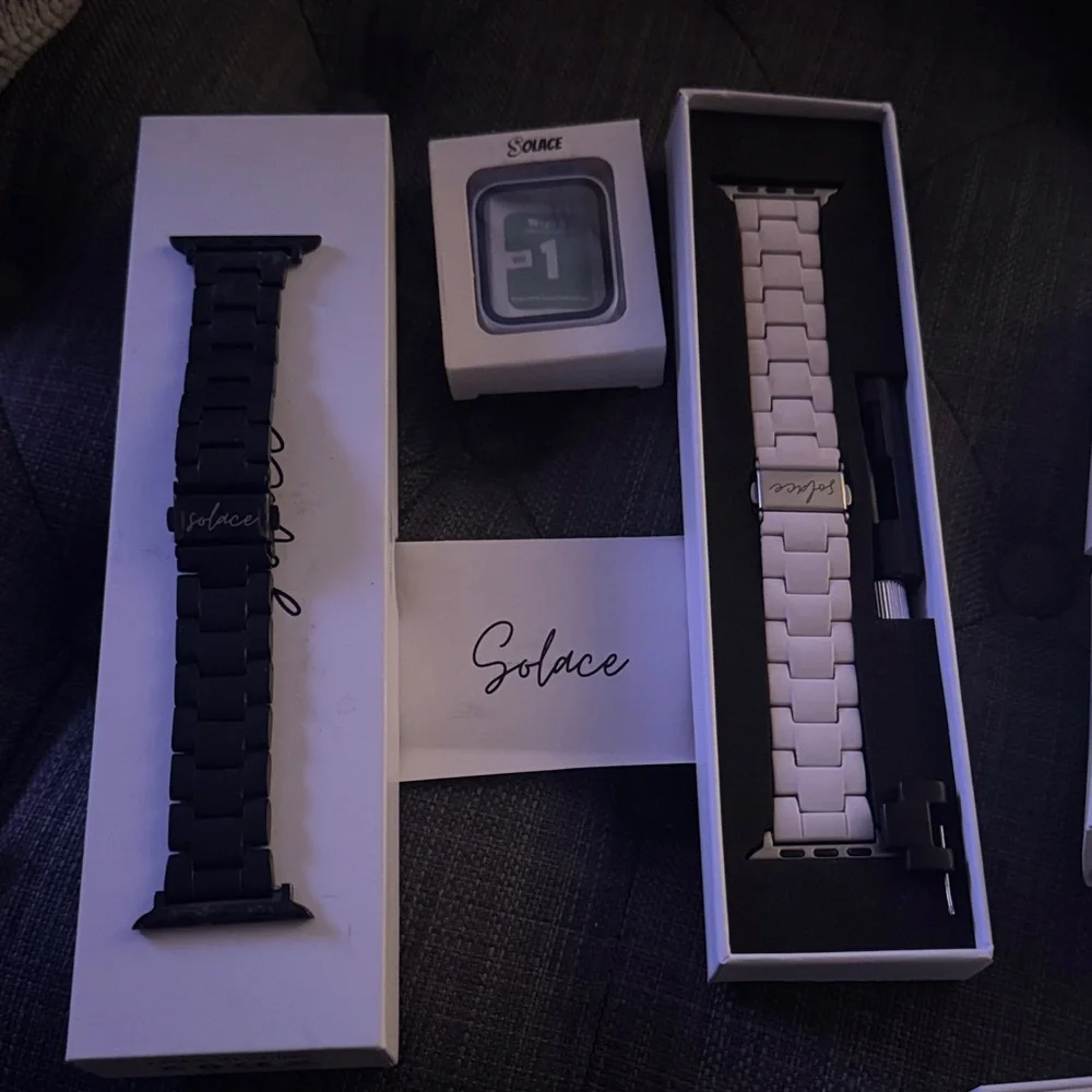 Apple Watch SE (Gen 2) 44 mm with Midnight Band